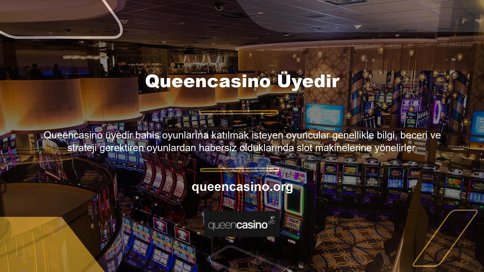 Casino makinelerinde oynamak için bahisçilere kaydolan birçok oyuncu var